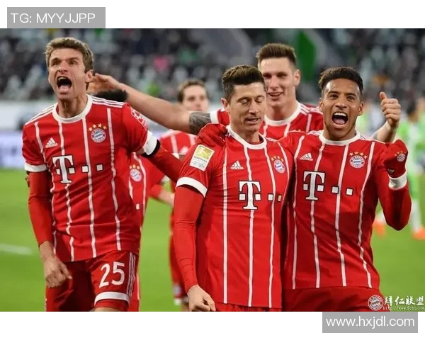 莱万重返德甲对阵旧主拜仁球迷怒斥其忘恩负义行为