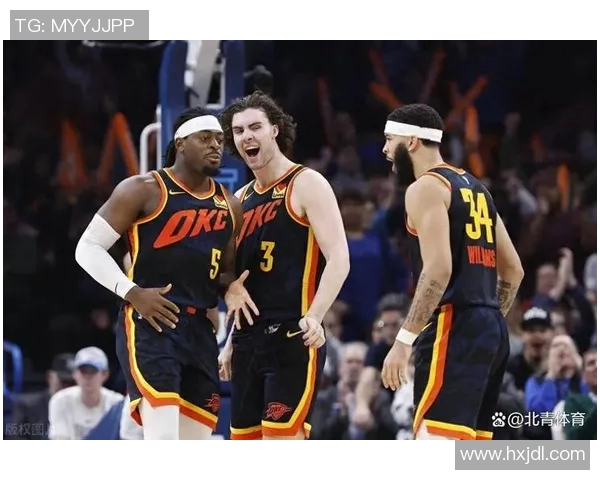 雷霆与猛龙激战正酣篮球直播精彩瞬间全程回顾与分析 雷霆与猛龙激战正酣篮球直播精彩瞬间全程回顾与分析